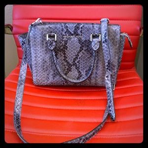 Michael Kors lovely gray leopard purse
